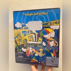 Magic school bus Soaring into flight